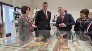 XFxPIMJZTxwk9MWM9iyBCq2sbk5n-U21OouEjz57Hbq-6nFI6ut3GCX4nADYHZCWda20Bmz0HH2Sg1HVpFas-OBl